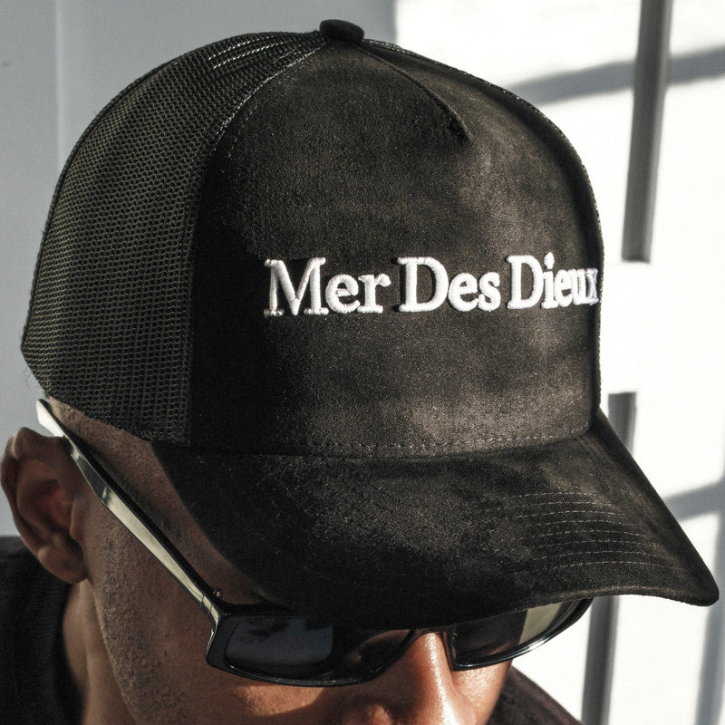 Mer Des Dieux Suede Trucker Hat